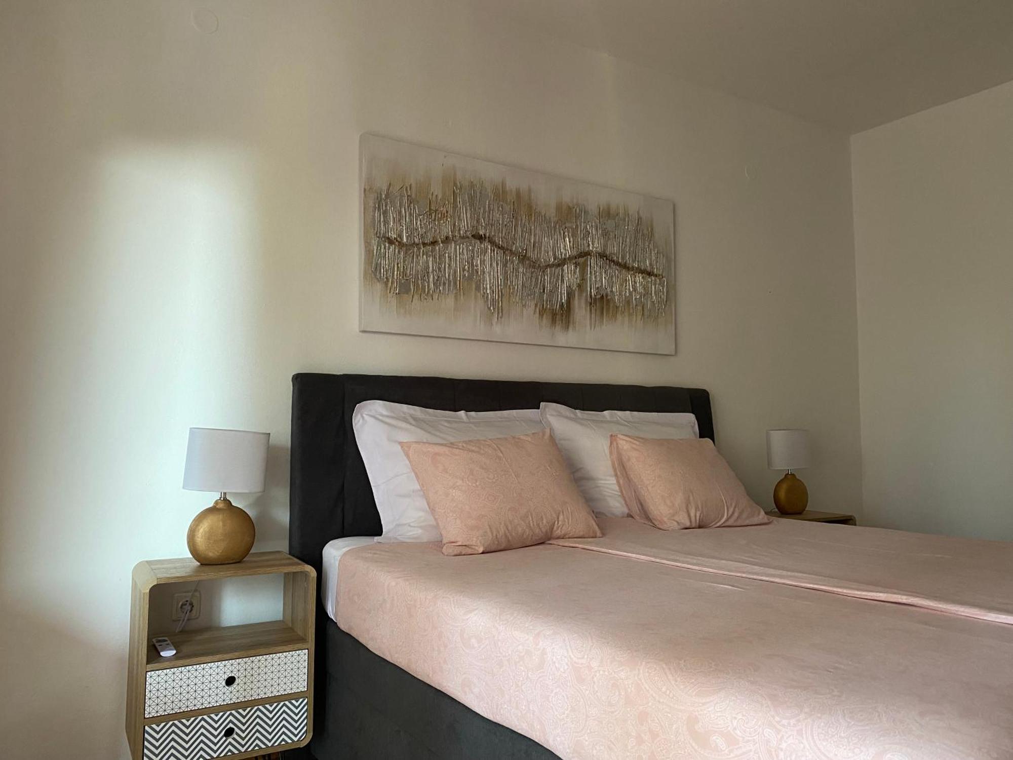 Marazul Apartments Povljana Bagian luar foto