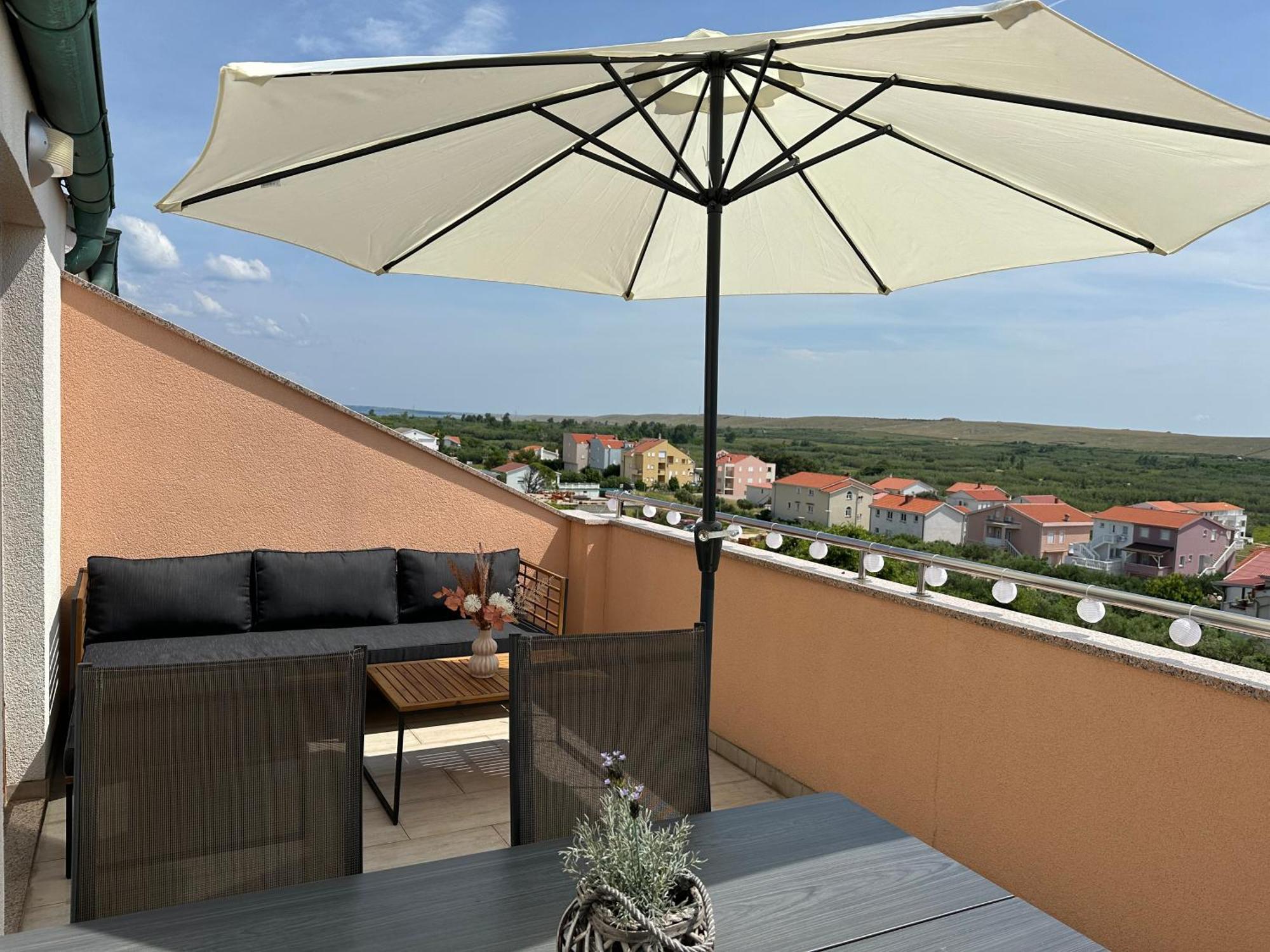 Marazul Apartments Povljana Bagian luar foto