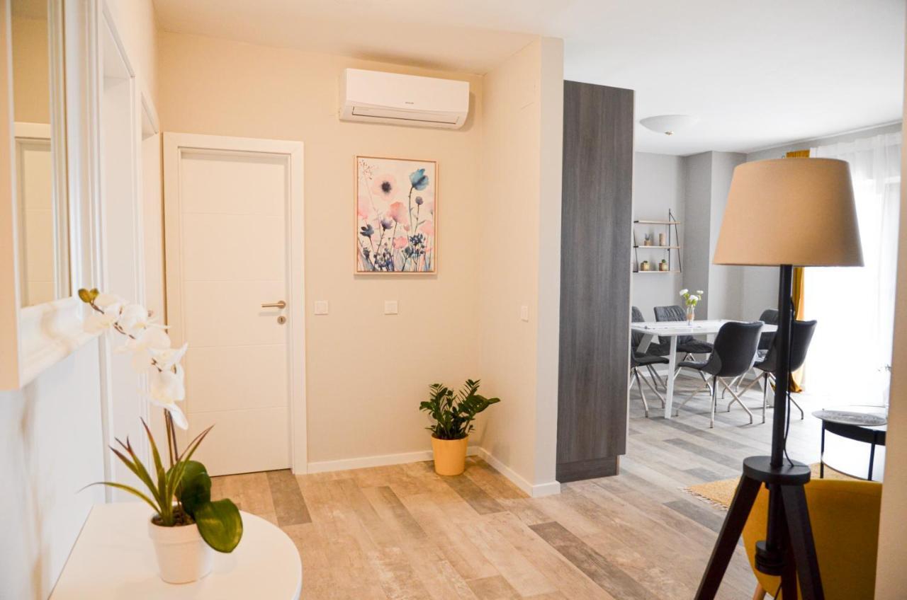 Marazul Apartments Povljana Bagian luar foto