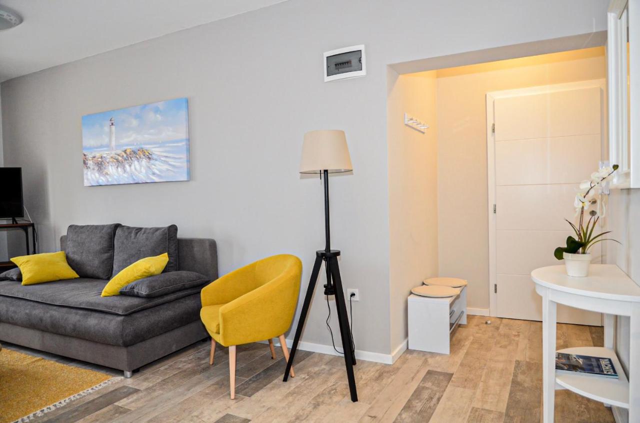 Marazul Apartments Povljana Bagian luar foto